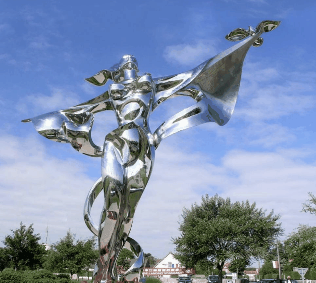 Sculptures — photo 1